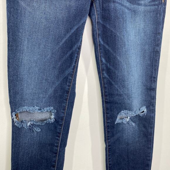 Sneak Peek Dark Wash Blue Denim Distressed Skinny Jeans Women's Size 3 - Picture 4 of 9